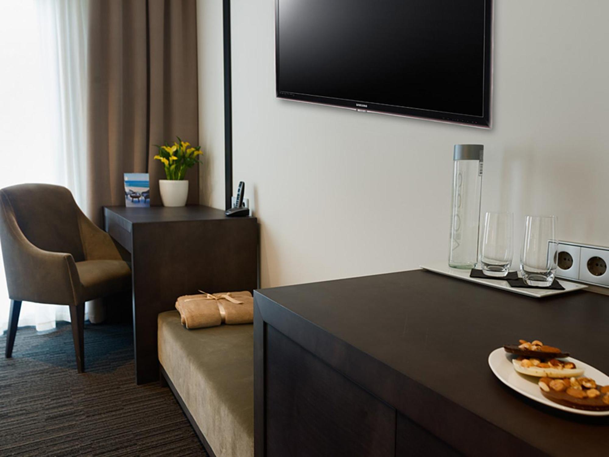 Cosmopolita Hotel Boutique & Spa Castell-Platja d’Aro Zimmer foto