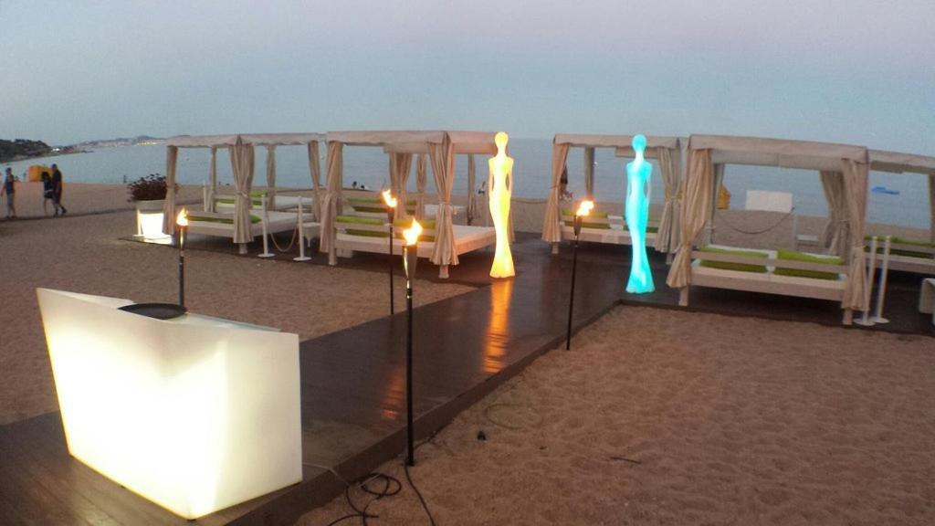 Cosmopolita Hotel Boutique & Spa Castell-Platja d’Aro Exterior foto